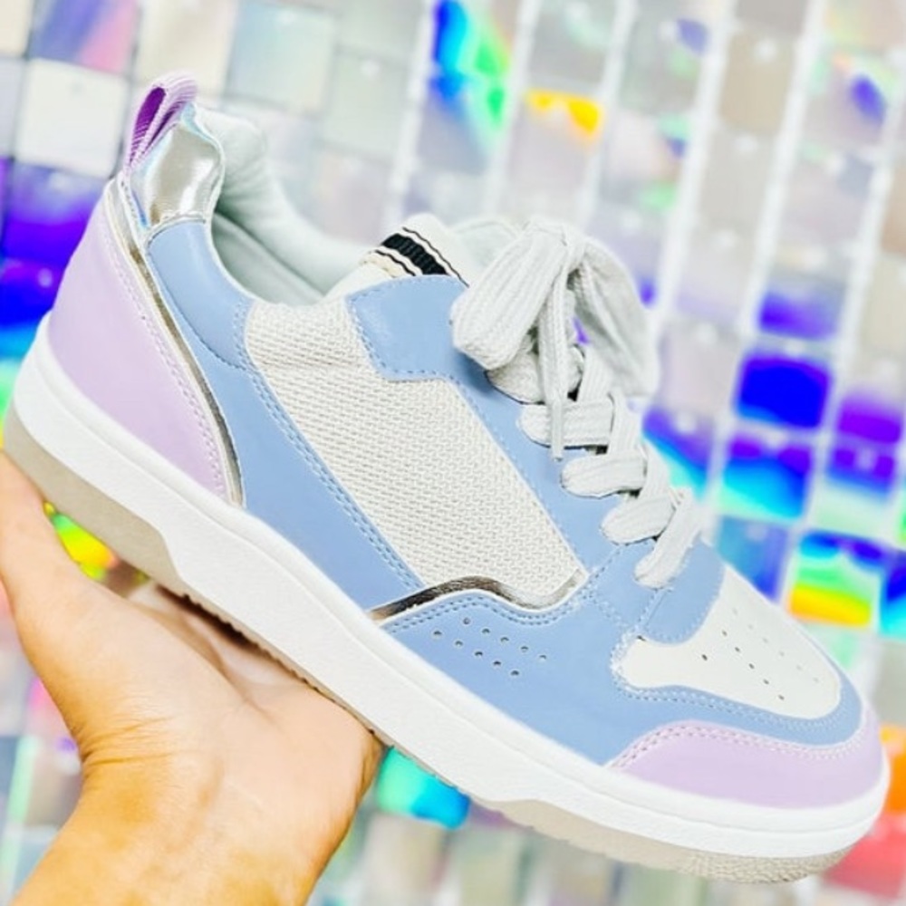 Shu shop tennies!
